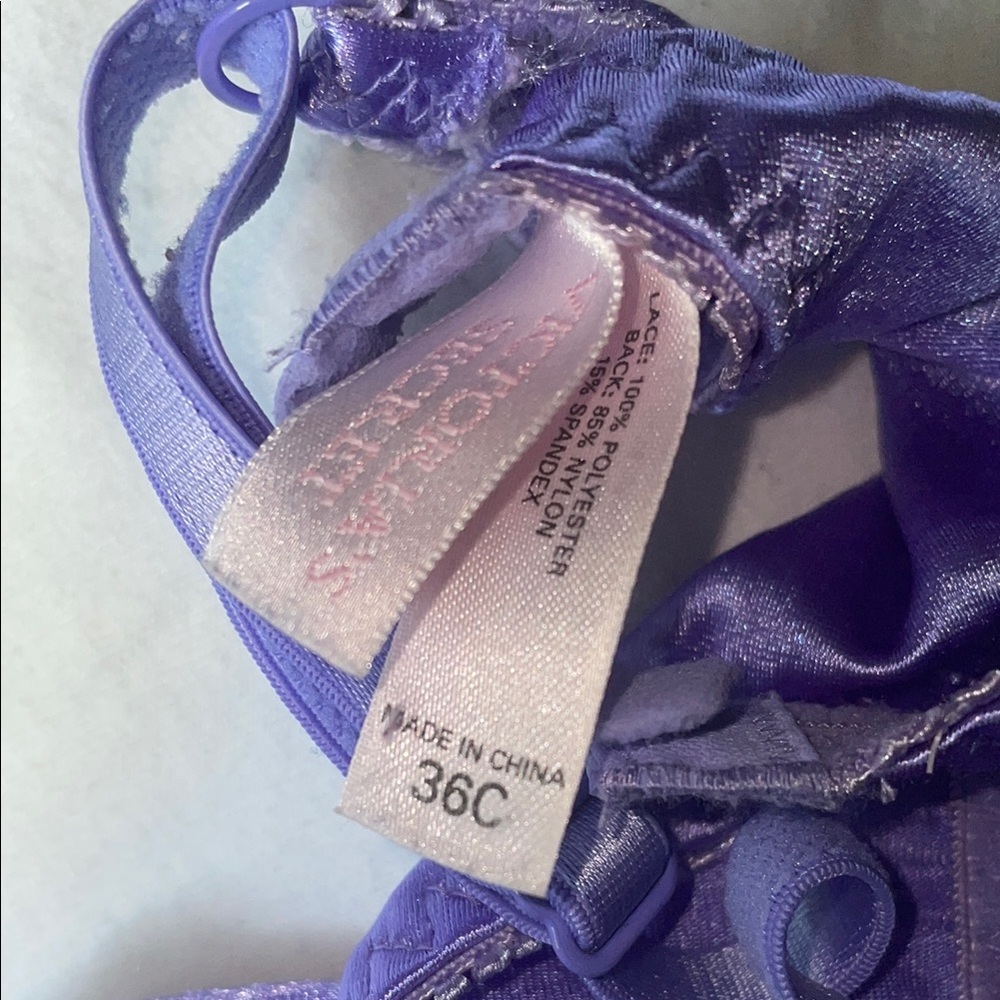 Victoria's Secret Purple Lace Bra with Underwire and Adjustable Straps - Picture 7 of 7